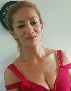 54 Year Old Medellin, Colombia Woman